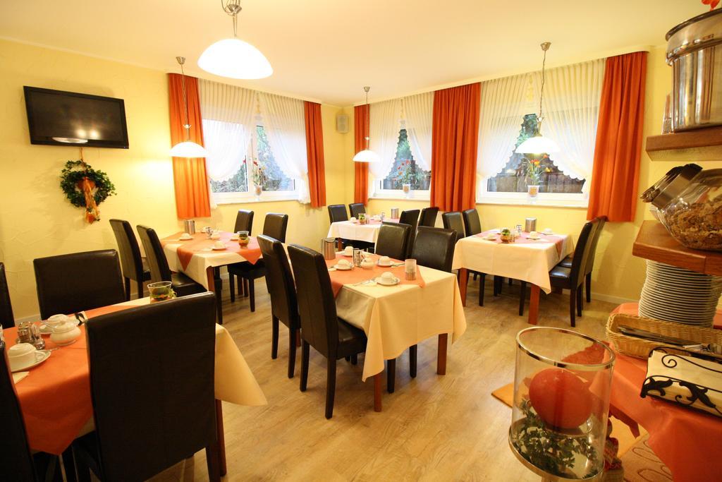 Arador-City Hotel Бад Ойнхаузен Екстериор снимка