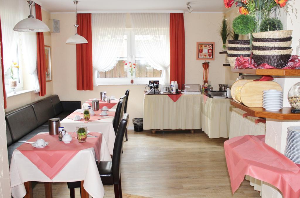 Arador-City Hotel Бад Ойнхаузен Екстериор снимка